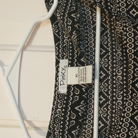 Pinky XL tank dress with zippered pockets black and white printed pattern - Picture 4 of 4